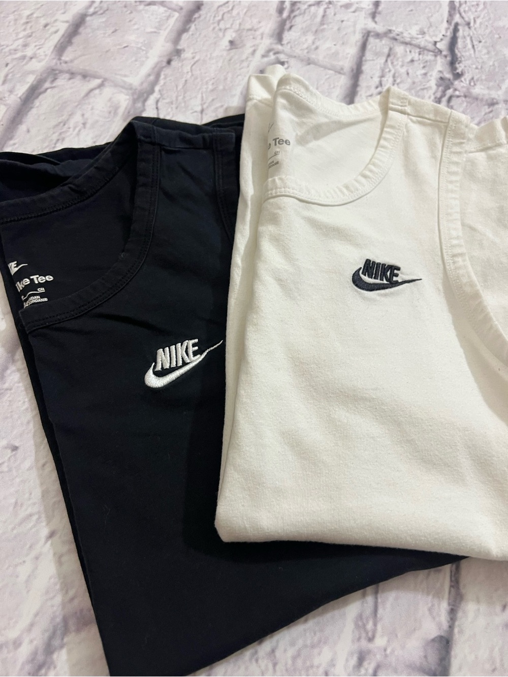 Nike Men's Black, Gray and White Tank Tops Pack, Nike Tees & Nike Dri-Fit